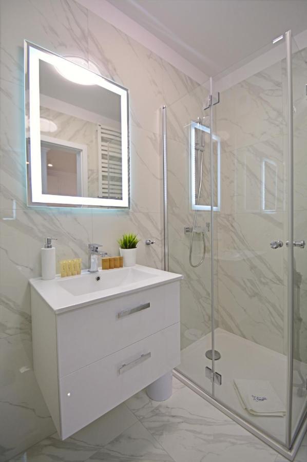 Apartamenty Bryza - Osiedle Sun Towers 38-39, Parking W Garazu Świnoujście Exteriör bild